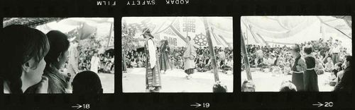 Jeanette Watching Lhamo