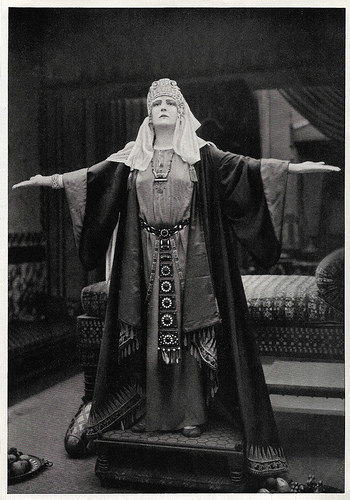Mia May in Herrin der Welt (1919-1920)
