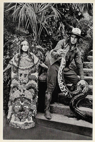 Lil Dagover and Carl de Vogt in Die Spinnen (1919)