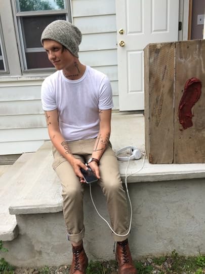 FCDEEADE-3901-459B-8DF3-06DA3A4F9652