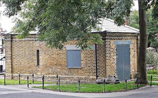 HARRING 9l Clissold Park pump house