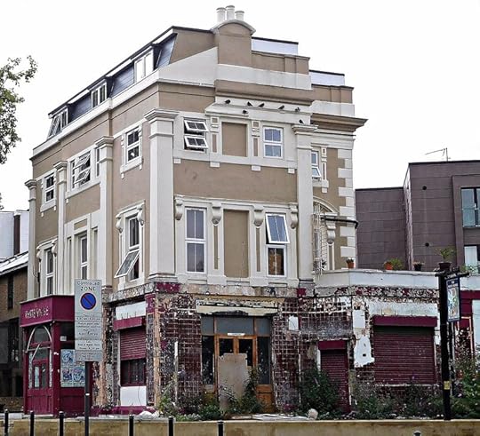 White House pub now closed on Green Lanes