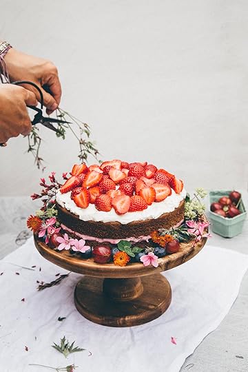 I revisited Swedish classics this year, adding my own twists. This strawberry Midsummer cake was a favorite!