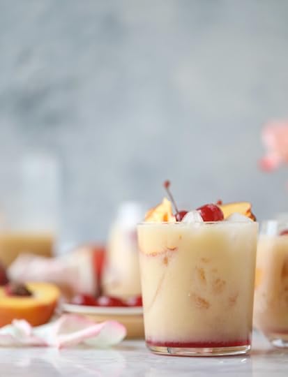iced peach colada I howsweeteats.com