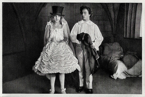 Ossi Oswalda and Hermann Thimig in Die Puppe (1919)