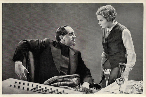 Rudolf Klein-Rogge and Gerda Maurus in Spione (1928)