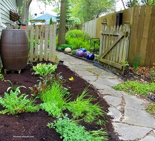 Organic Mechanics Hardwood Mulch