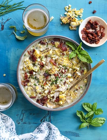 grilled corn, chicken and bacon chowder I howsweeteats.com