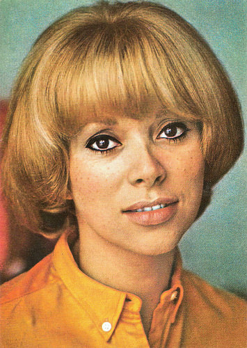 Mireille Darc (1938-2017)