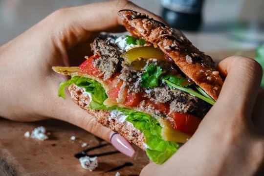 retsept-merilin-taimre-paljas-porgand-suvikõrvits-kitsejuust-juust-naturek-chavroux-burger-oad-taimne-taimetoit-pihv-tervislik-köögiviljad-tervis