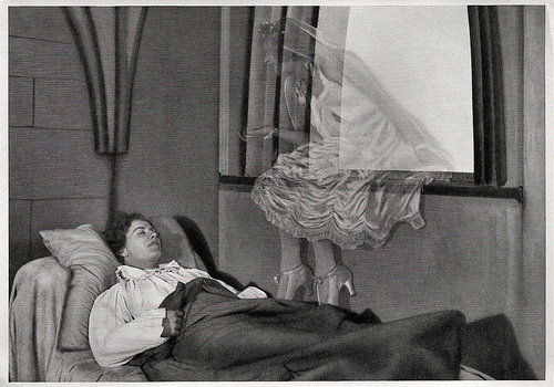 Hermann Thimig and Ossi Oswalda in Die Puppe (1919)