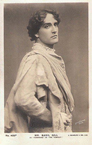 Basil Gill