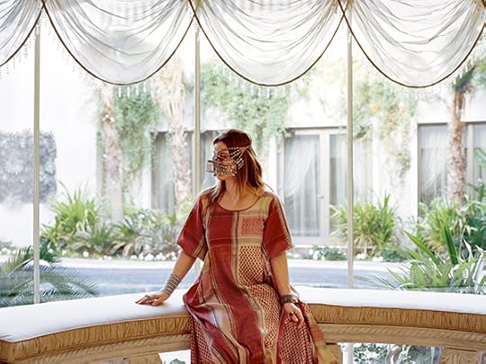 Ayesha Malik, Aramco mom, December 2011 © the artist 