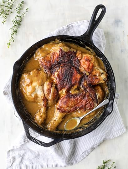 smothered skillet chicken with thyme butter mushrooms I howsweeteats.com