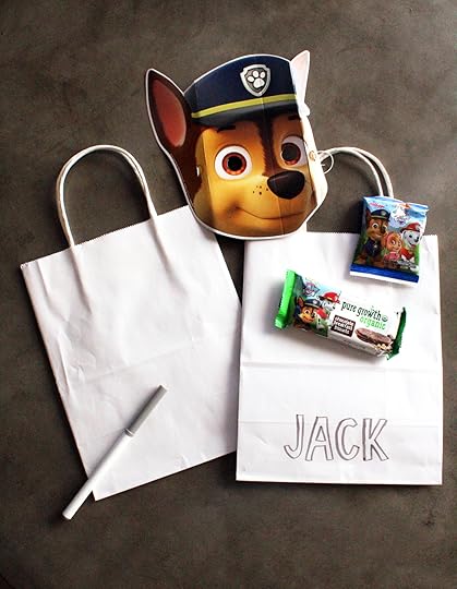 PAW Patrol DIY Trick-Or-Treat Doggy Bag + more!