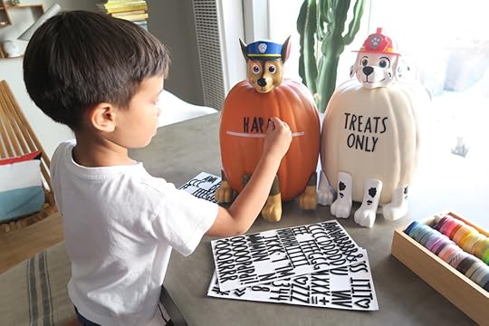 PAW Patrol DIY Trick-Or-Treat Doggy Bag + more!