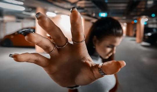merilin-taimre-paljas-porgand-blogi-treenimine-fitness-kaal-langetus-sport-kehaanalüüs-pillid-viljakusmonitor-saysy-vegan-veganlus-taimetoit-tervis-rinnad-silikoonid-rinnaoperatsioon-taastumine