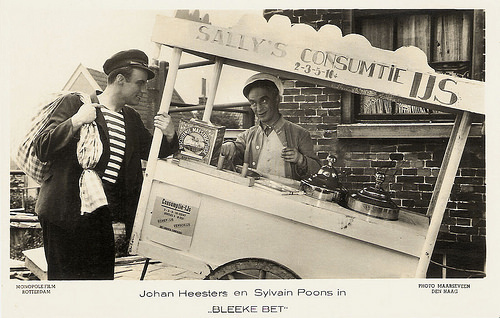 Sylvain Poons and Johan Heesters in Bleeke Bet (1934)