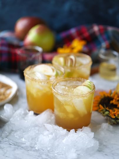 maple honeycrisp margarita I howsweeteats.com