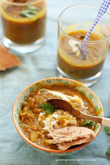 Red lentil soup with curry and pumpkin.