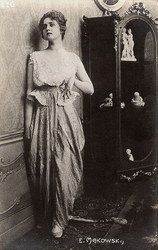 Elena Makowska