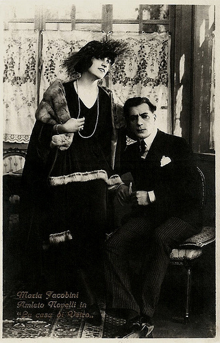 Maria Jacobini and Amleto Novelli in La casa di vetro (1920)