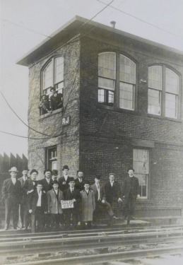 Joker, Adam West, Batman, Kim Novak, Tippi Hedren, RUNE WORKS, nycc, new york comic con 2017, rj huneke, elizabeth yoo, fred harper, r.j. huneke, Romero Joker, mars attacks, cyberwar, R.J. Huneke