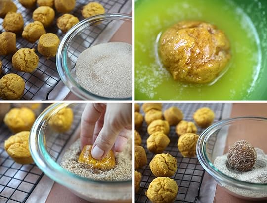 Dunking Mini Muffins