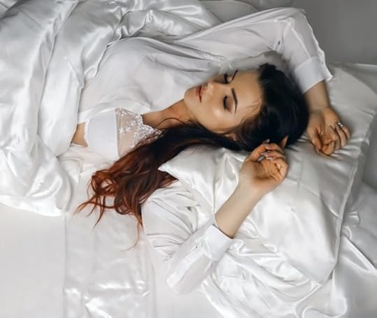 päevad-menstruatsioon-tampoon-hügieeniside-tupp-toksilise-šoki-sündroom-naised-tervis-organi-cup-menstruaalanum-looduslik-merilin-taimre-paljas-porgand-blogi