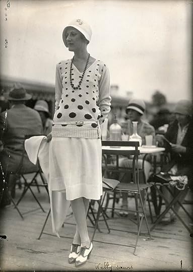 Séeberger Frères, Ensemble Welly Soeurs, Deauville, France, August 9, 1928 Courtesy Bibliothèque nationale de France 