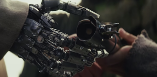 star wars last jedi luke skywalker's hand