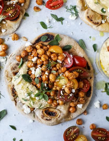 crunchy roasted chickpea pitas I howsweeteats.com #chickpeas #vegetarian 