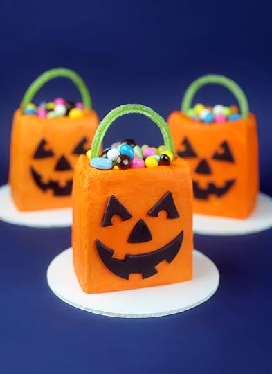 Trick or Treat Cakes