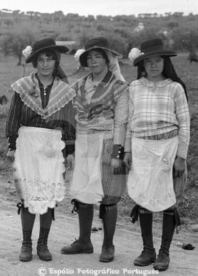 Elvas - Grupo ou Rancho de raparigas do campo