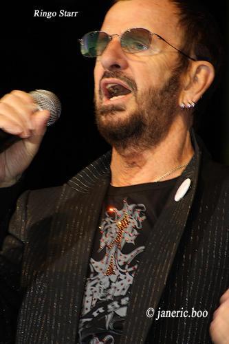 Ringo Starr 2 med c