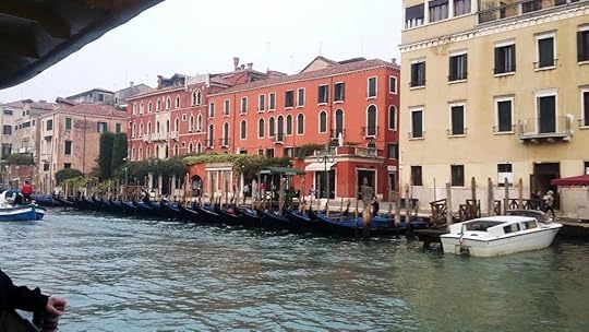 Colourful Houses on the Grand Canal