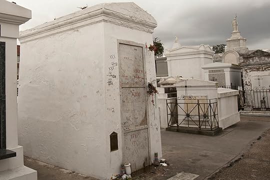 laveau tomb