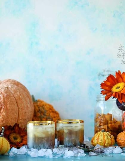 butternut squash infused bourbon I howsweeteats.com #thanksgiving #cocktails