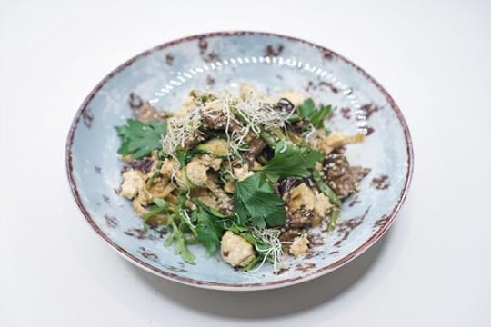 basiilik-restoran-vegan-menüü-taimetoit-taimne-tallinn-kesklinn-merilin-taimre-paljas-porgand