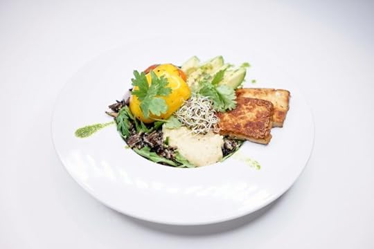 basiilik-restoran-vegan-menüü-taimetoit-taimne-tallinn-kesklinn-merilin-taimre-paljas-porgand