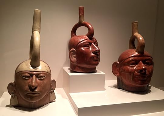 Liquid vessels in head shape