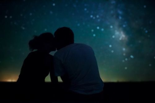 kissing under the stars
