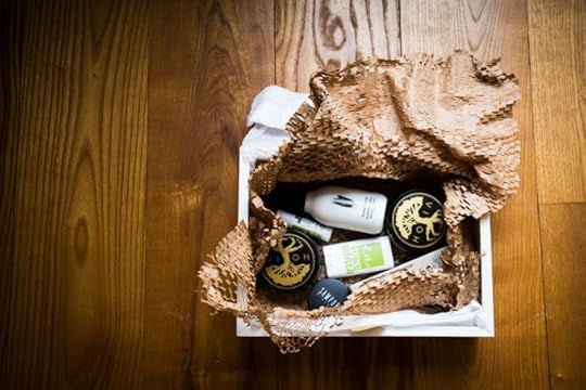 merilin-taimre-paljas-porgand-blogi-jenni-korjus-kersti-niglas-armastus-keha-enesekindlus-enesearmastus-kaal-paks-peenike-abikaasa-pure-cosmetics-loodus-kosmeetika-puhas-öko-naturaalne