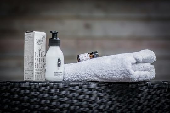 merilin-taimre-paljas-porgand-blogi-jenni-korjus-kersti-niglas-armastus-keha-enesekindlus-enesearmastus-kaal-paks-peenike-abikaasa-pure-cosmetics-loodus-kosmeetika-puhas-öko-naturaalne