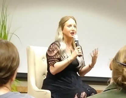 Leigh Bardugo