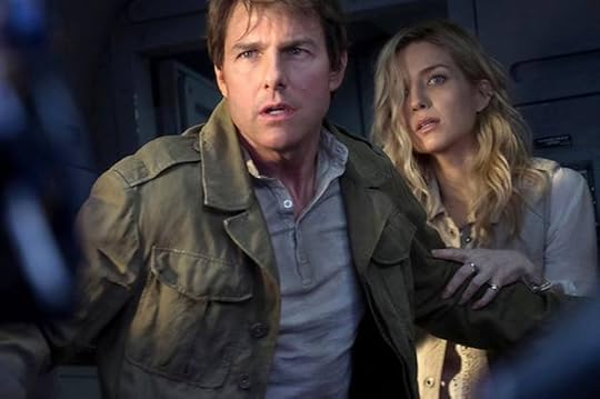Tom Cruise and Annabelle Wallis in 