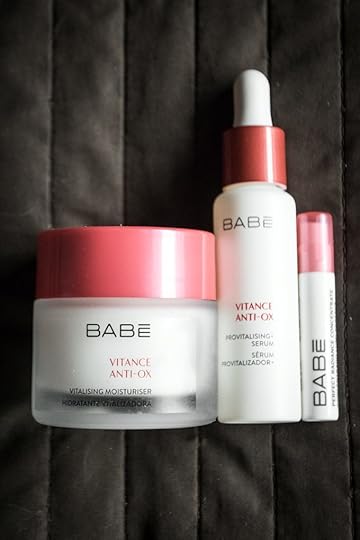 merilin-taimre-paljas-porgand-akne-armid-ravi-kodune-vahend-babe-nägu-vistrik-punn-pigmendilaigud-punetav-nahk-ebaühtlane-blogi-ilu