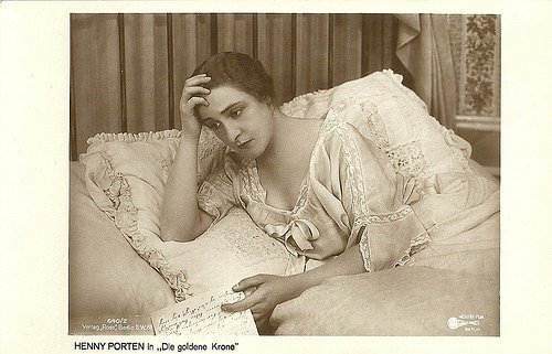 Henny Porten in Die goldene Krone (1920)