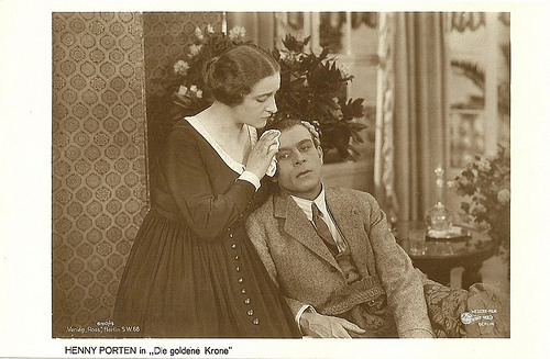 Henny Porten in Die goldene Krone (1920)