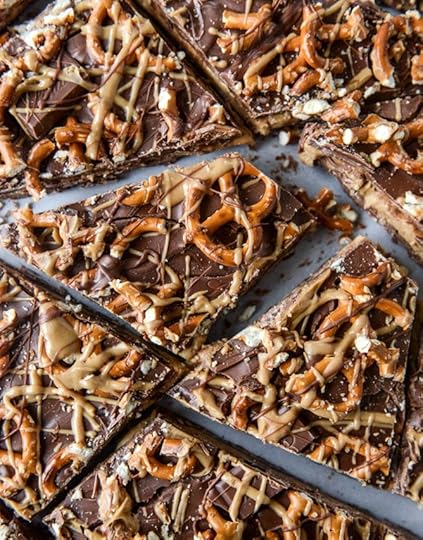 2017 holiday baking list I howsweeteats.com #holidays #christmas #cookies #baking